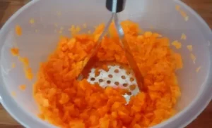 How to Make the Most Famous Italian Dish with Carrots 