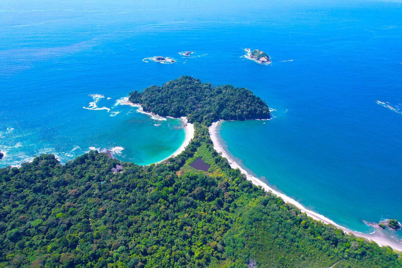 sustainable eco-tourism in Costa Rica