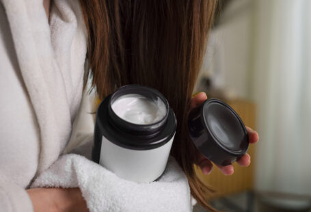 Farewell to Tired Hair from Summer: Revitalising Natural Hair Mask